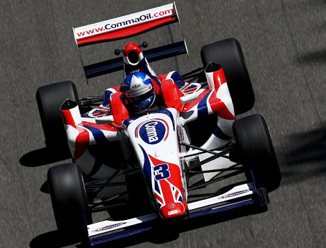Jolyon Palmer sikrede sig pole position til løb nummer et!